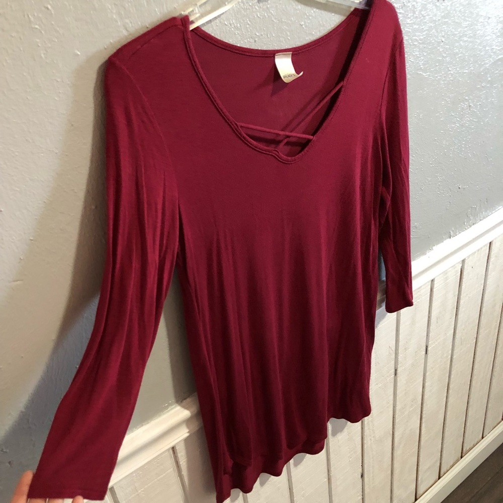 Burgundy 3/4 sleeve tee